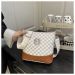👜 Premium Monogram Shoulder & Crossbody Bag - Image 6